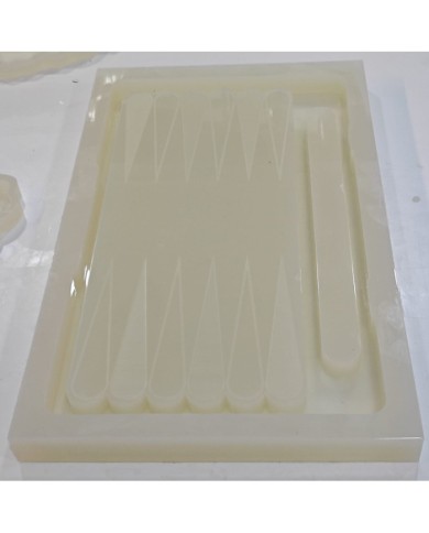 Epoksi Reçine Tavla Silikon Kalıp Modeli Mold 47,5 cm x 27,5 cm x 2 cm