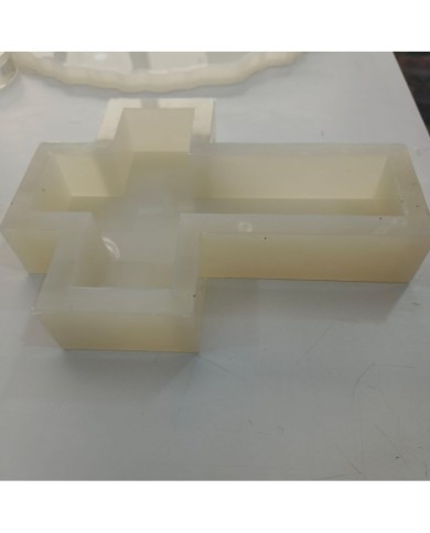 Haç Silikon Kalıp – 28 cm Uzunluk | 21 cm Genişlik | 4 cm Derinlik