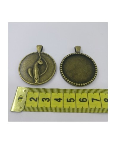 Kedi İşlemeli Metal Kolye Ucu