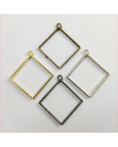 Yan Kare Büyük Reçine Metal Kolye Ucu Renk Seçmeli