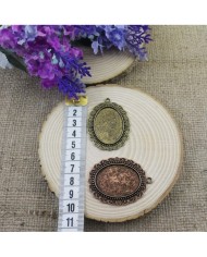 Kolye Ucu - Kenarı Şekilli Eskitme Oval Antik Sarı